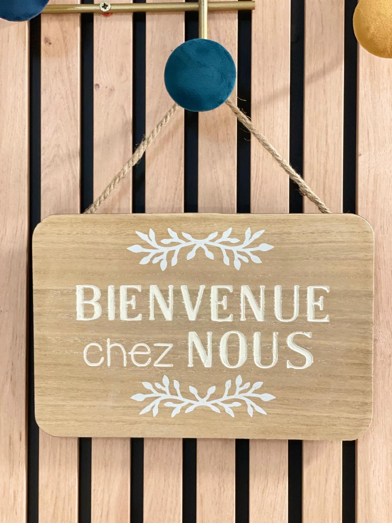 Avec Climatisation Et Parking Apartment